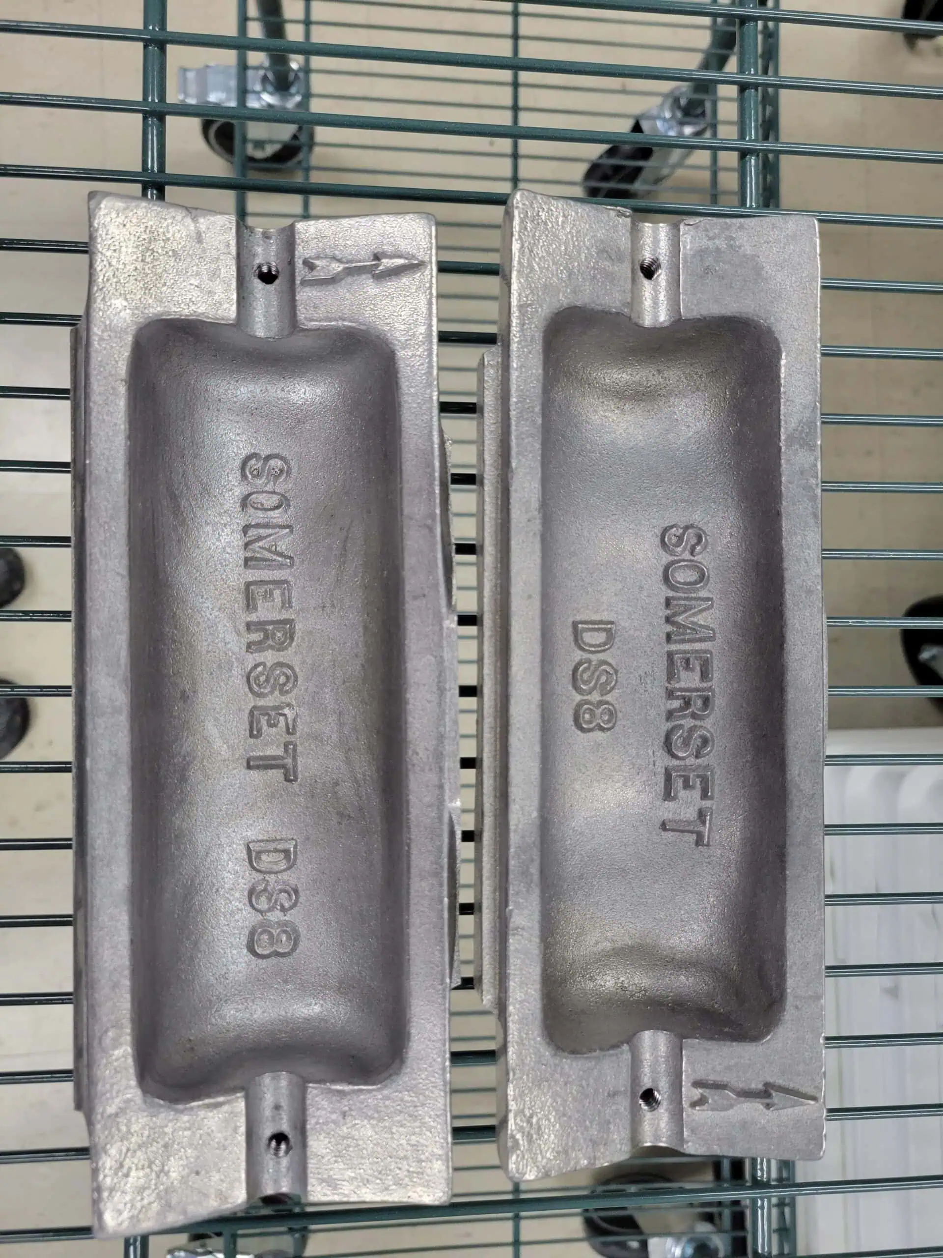 Like New DS8 Somerset Pastry Turnover Die - Image 2